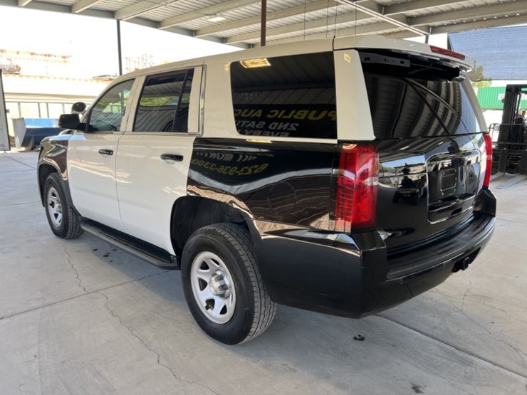 2018-chevrolet-tahoe-image-5