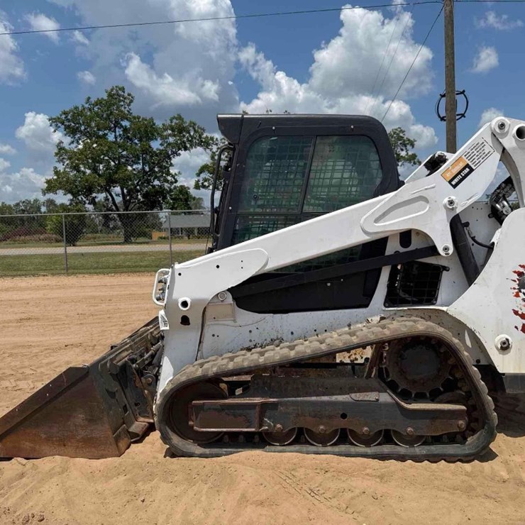 2022 BOBCAT T595