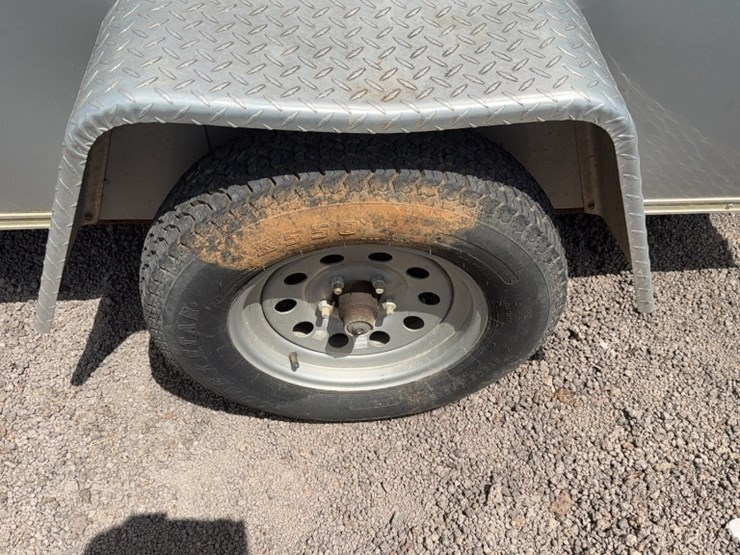 #3073-•-2018-homesteader-5'-x-10'-enclosed-trailer-image-7