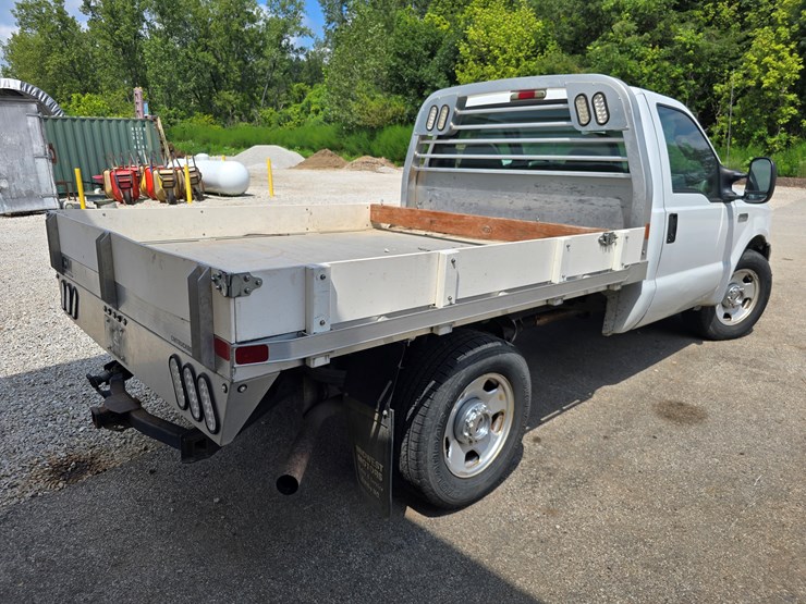 2005-ford-f350-image-22