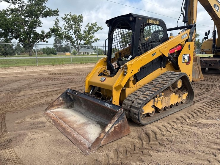 2020-caterpillar-289d3-image-2
