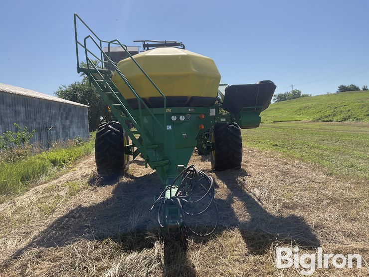 john-deere-1890-image-2
