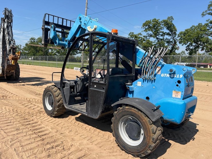 2019-genie-gth5519-image-2