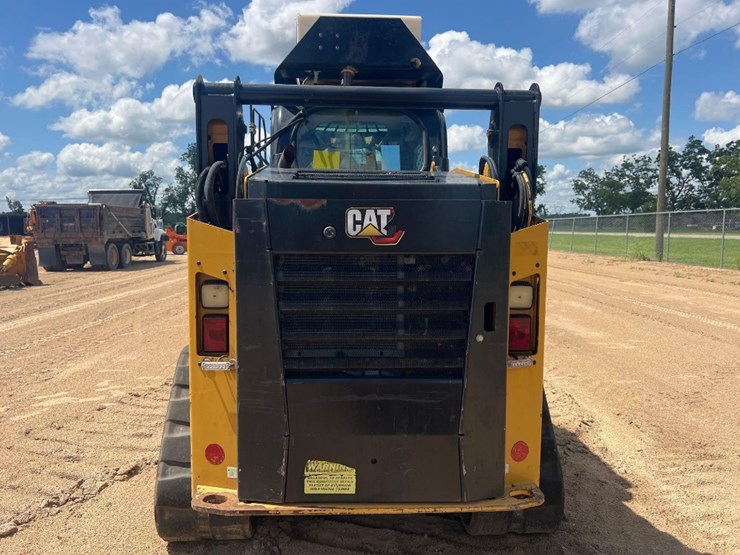 2021-caterpillar-259d3-image-3