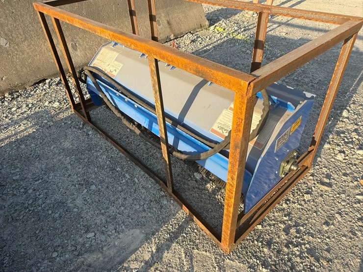 #2062-•-unused-agt-exab56-excavator-sweeper-exab5625052801dinv#:-25078-image-4
