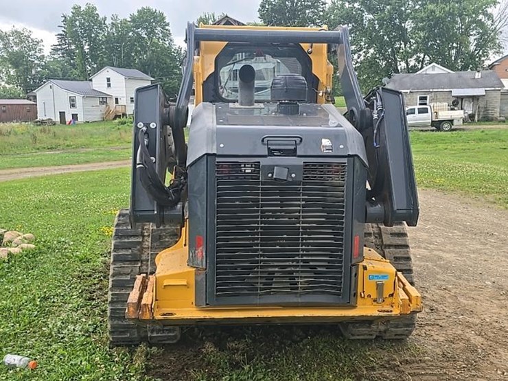2018-deere-333g-image-5