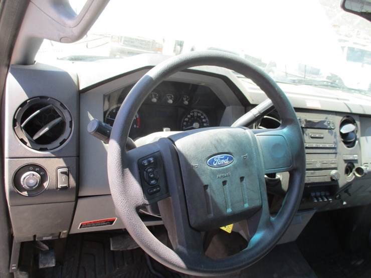 2012-ford-f450-xl-sd-image-9