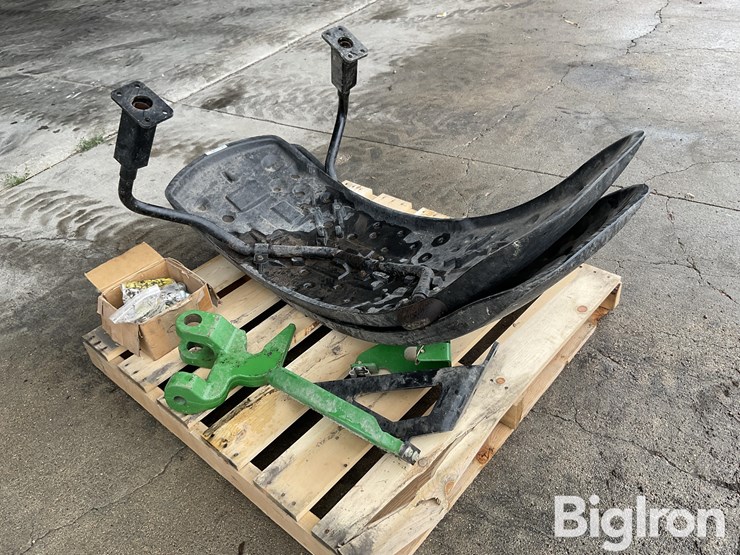 john-deere-front-fenders-image-7
