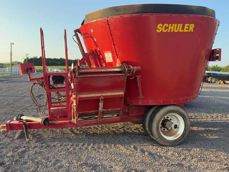 #3033-•-schuler-5020-tub-grinder-/-mixer-wagon-image-10