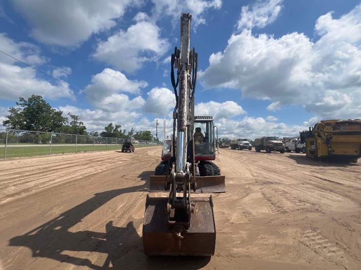 2004-takeuchi-tb175-image-7