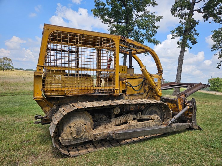 caterpillar-d4d-image-11