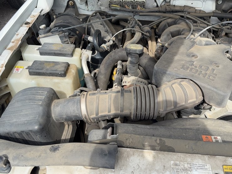 2011-ford-ranger-image-21