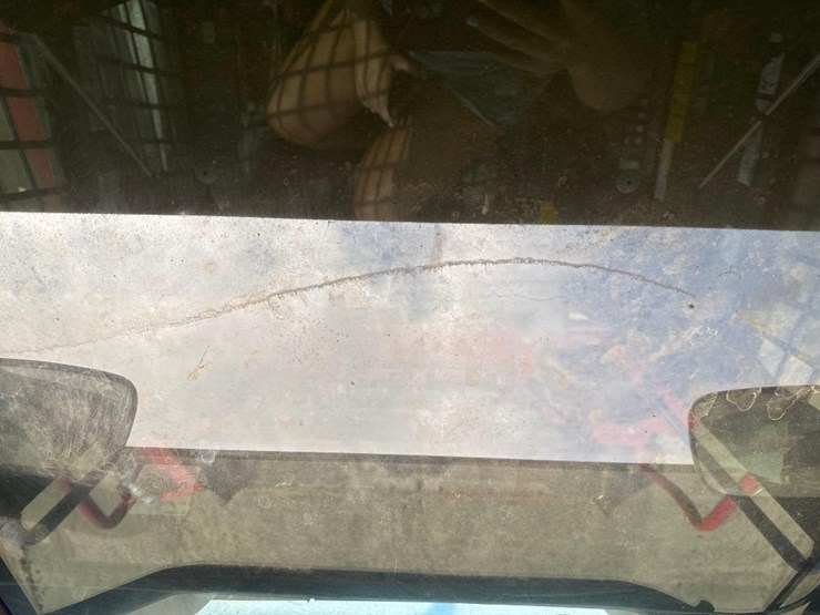 2023-takeuchi-tl10v2-image-36