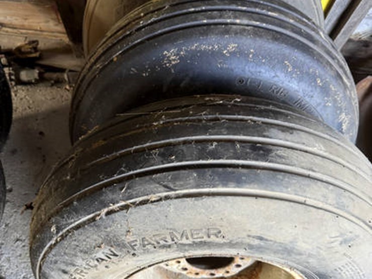 #1415-•-3---12.5l-15sl-tires-&-rims-image-1