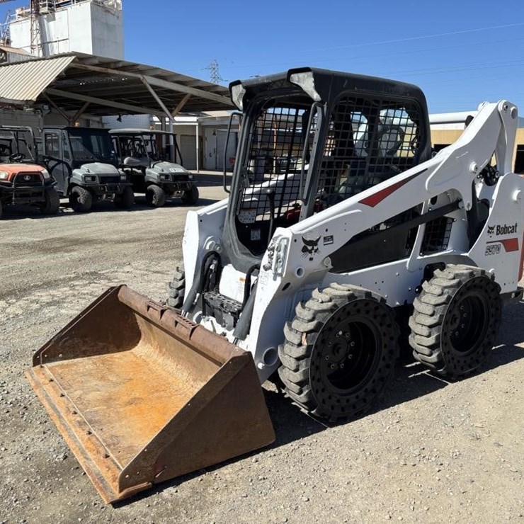 2018 BOBCAT S570