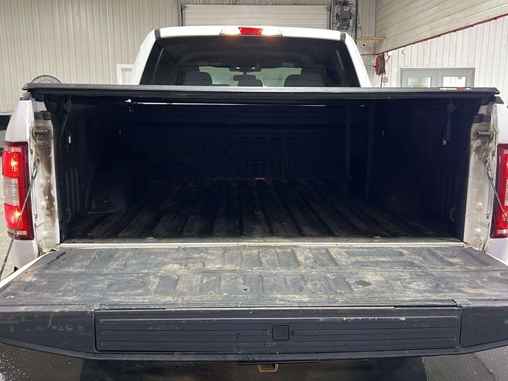 2019-ford-f150-image-14