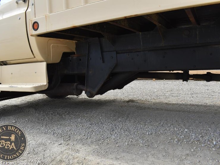 1989-chevrolet-c70-image-40