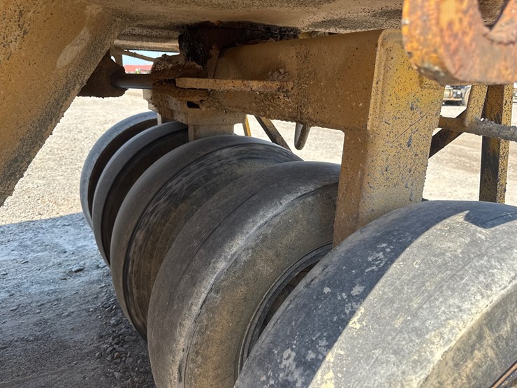 caterpillar-ps-150b-image-11