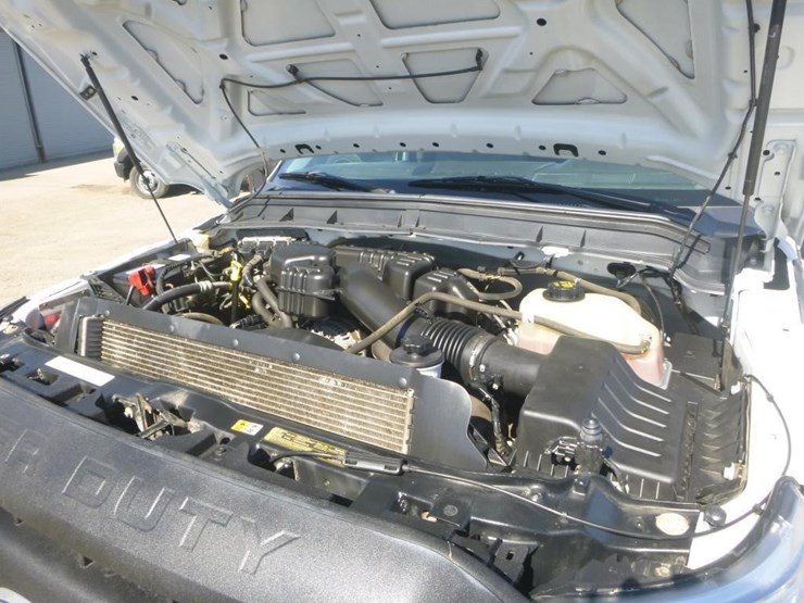 2014-ford-f250-image-14