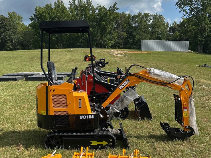 #145-•-vicsec-mini-excavator-image-5