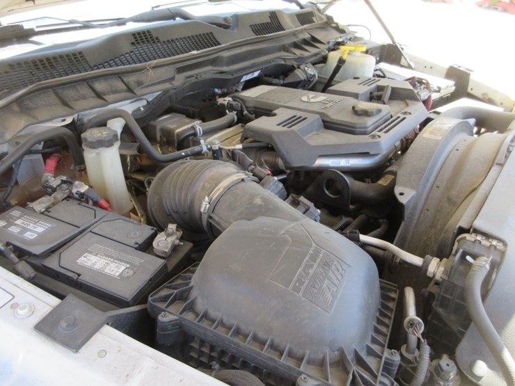 2018-dodge-ram-5500hd-image-6