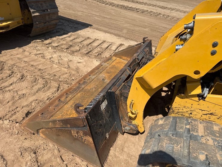 caterpillar-259d-image-10