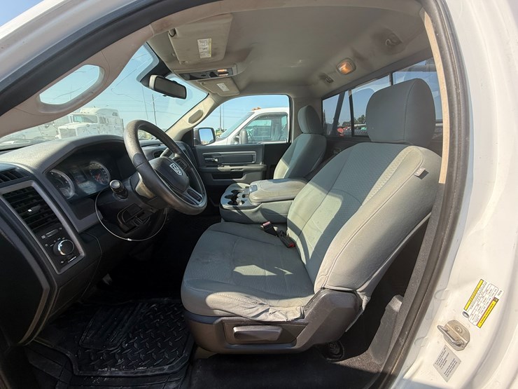 2015-dodge-ram-1500-image-43