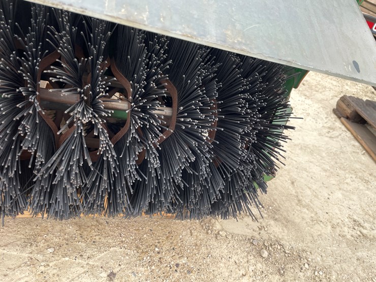 john-deere-60-image-10