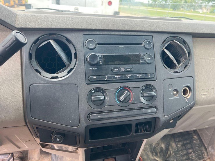 2008-ford-f250-xl-image-21