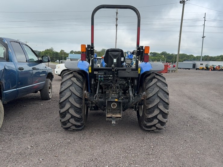 new-holland-workmaster-95-image-11