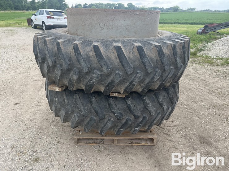 firestone-23-degree-all-traction-radial-18.4-42-clamp-duals-image-4