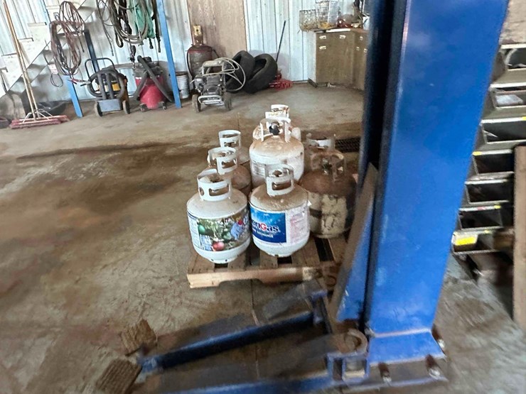 **sold-onsite-only---no-online-bids-will-be-accepted**-shop-equipment-and-tools-image-18