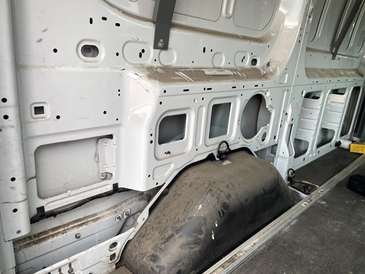 2015-ford-transit-image-64
