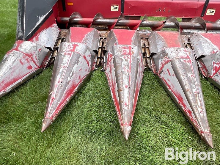 case-ih-1063-image-16