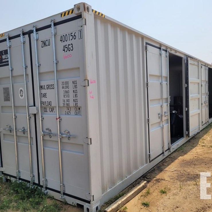 40 FOOT STORAGE CONTAINER