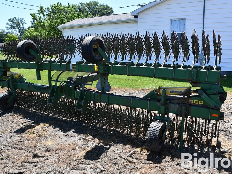 john-deere-41-image-1