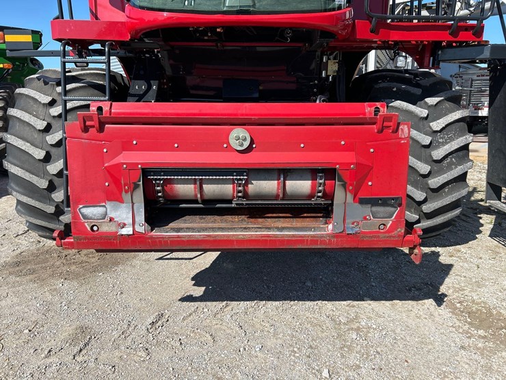2014-case-ih-5140-image-2