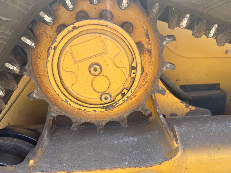 2019-caterpillar-299d2-xhp-image-14