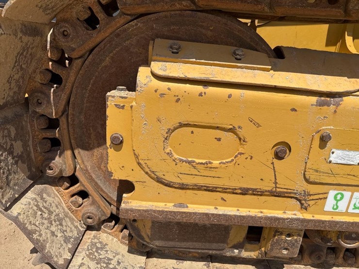 2019-caterpillar-d3k2-xl-image-13