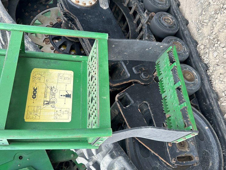 john-deere-9870-sts-image-40