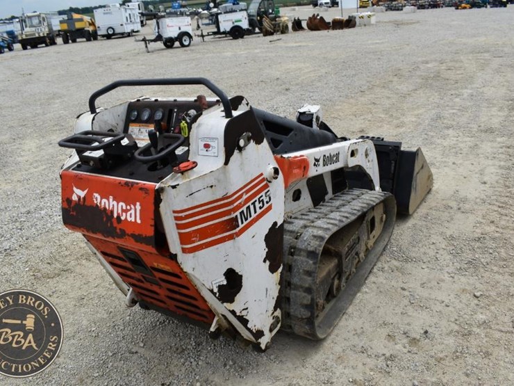 2005-bobcat-mt55-image-14