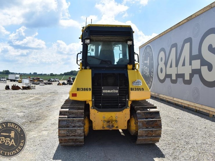 2014-komatsu-d51exi-22-image-13