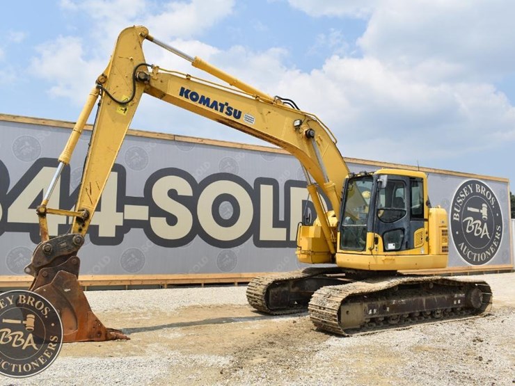 2012-komatsu-pc228us-lc-8-image-2