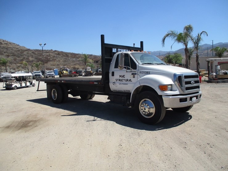 2007-ford-f750-xl-sd-image-2