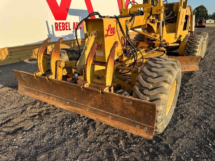 lee-g550-motor-grader-image-17