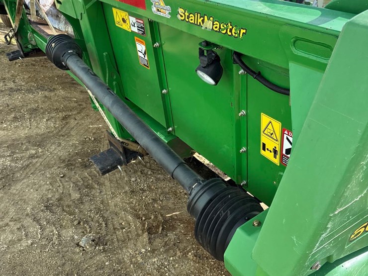 2012-john-deere-608c-image-21
