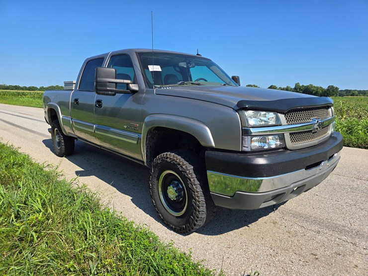 2003-chevrolet-2500-image-45