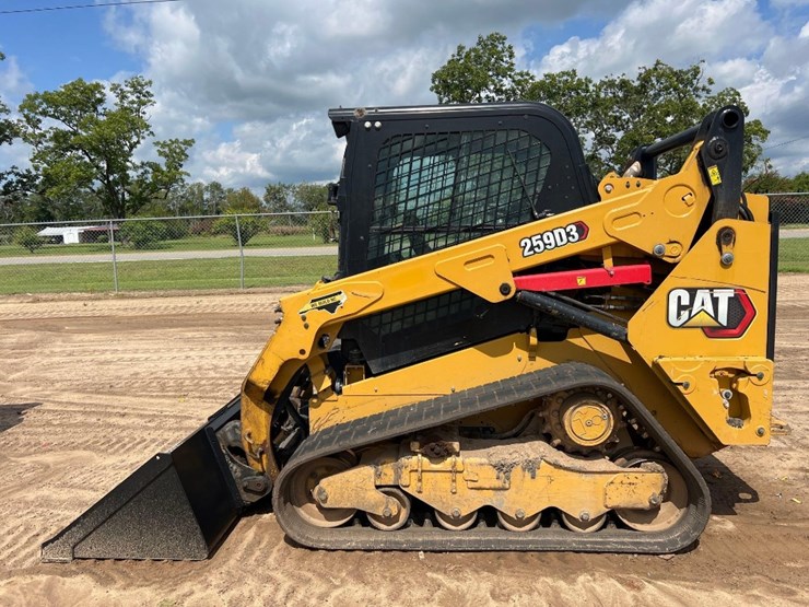 2022-caterpillar-259d3-image-1