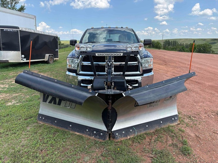 2017-dodge-ram-2500-image-3