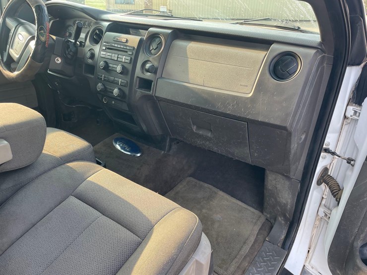 2010-ford-f150-xl-image-23